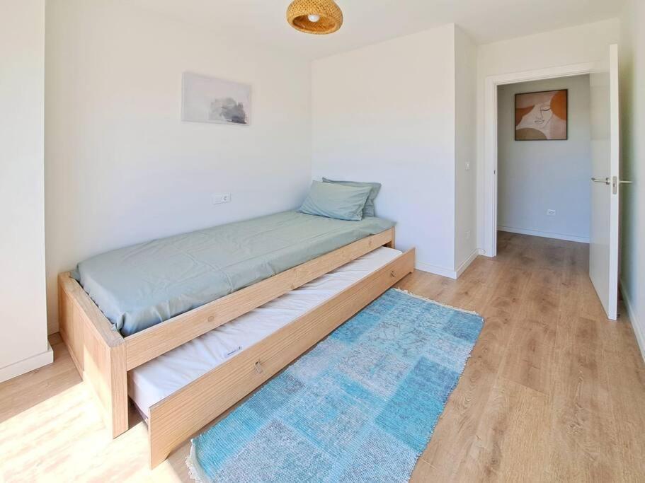 Apartment Charming Flat Close To The