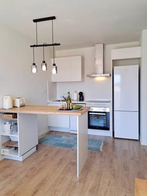 Charming Flat Close To The Canet d'En Berenguer